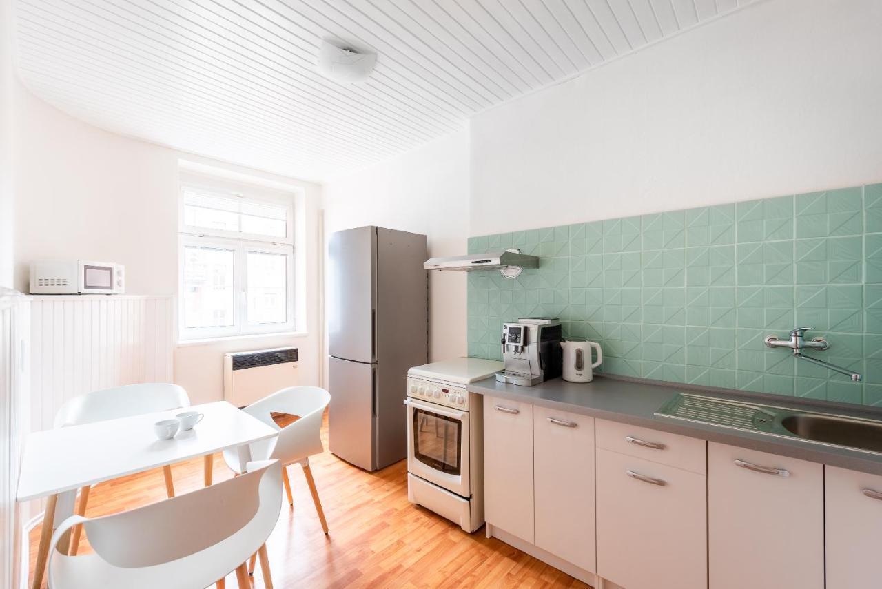 Lena Apartment เดชชิน ภายนอก รูปภาพ